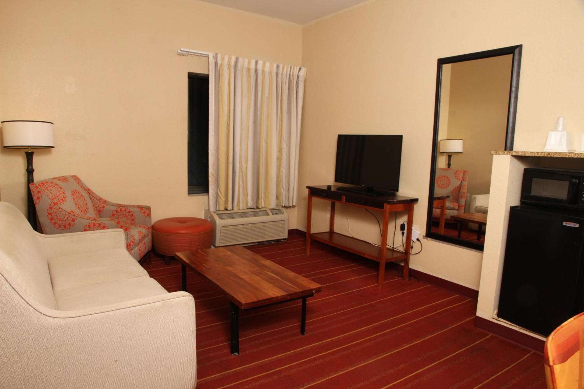 Days Inn By Wyndham Semmes Mobile Luaran gambar
