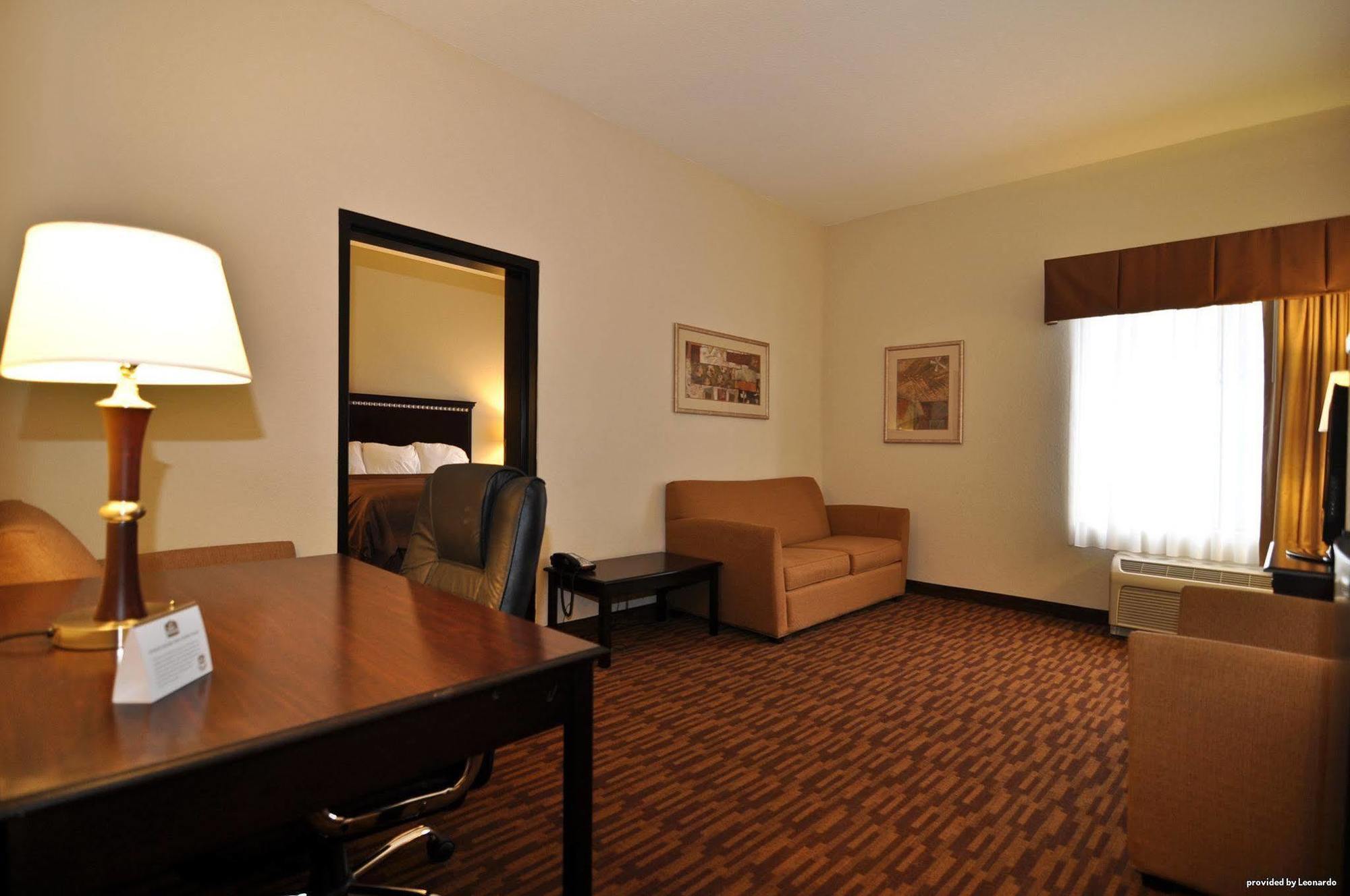 Days Inn By Wyndham Semmes Mobile Bilik gambar