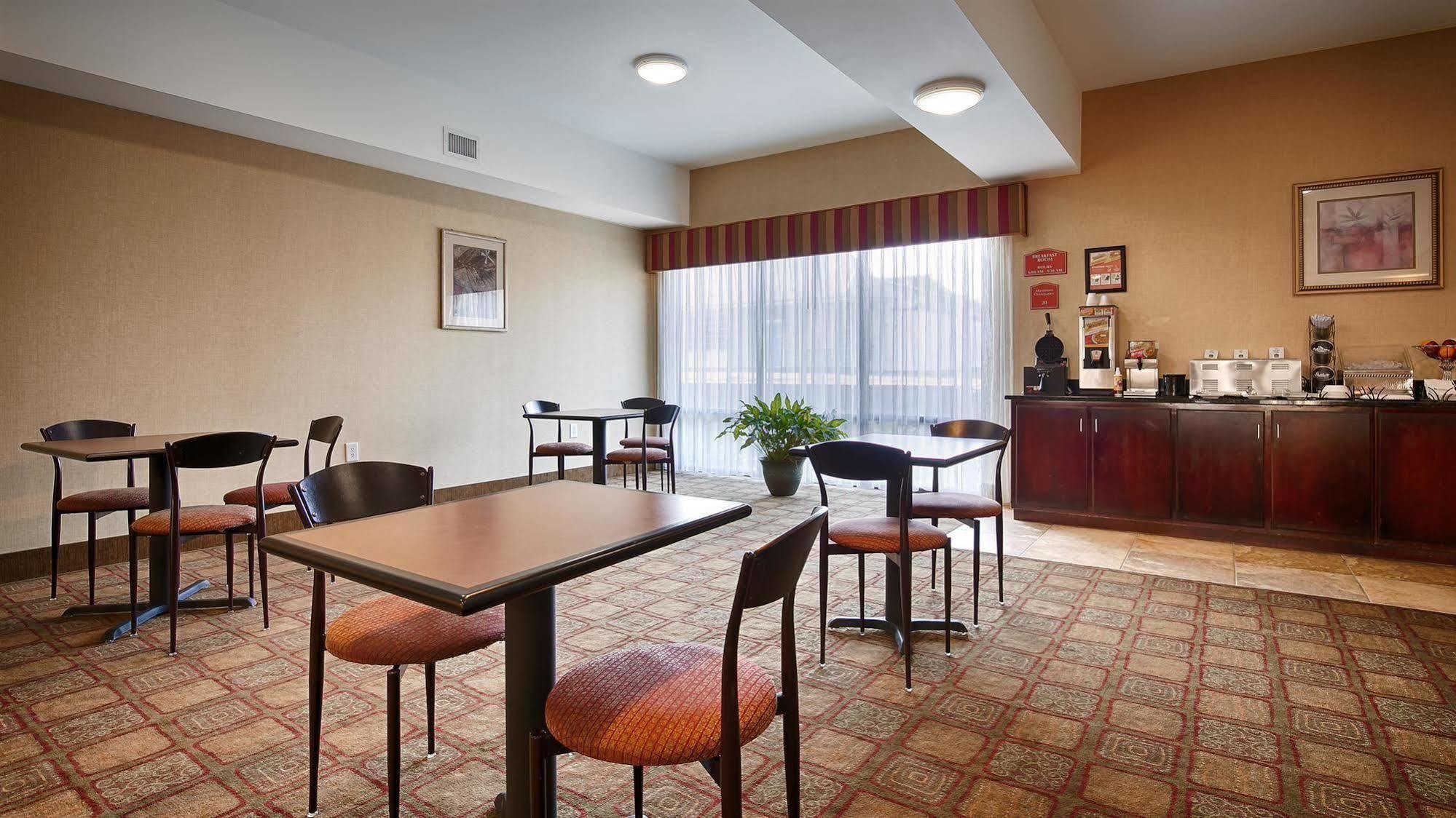 Days Inn By Wyndham Semmes Mobile Luaran gambar